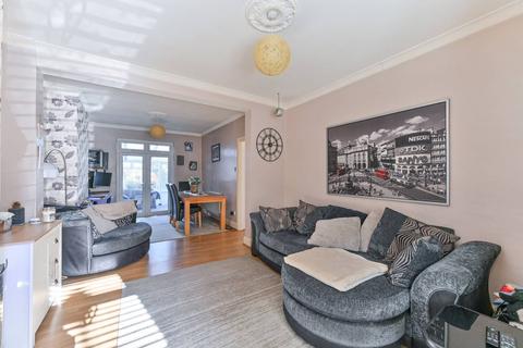 3 Erskine Road, Sutton, SM1 3AW
