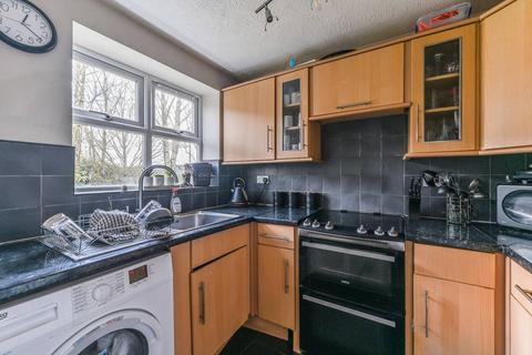 2 bedroom flat for sale - Hadleigh Drive, Sutton, SM2