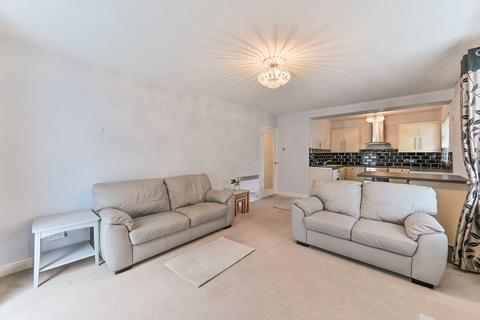 Flat 1, 7 Cedar Gardens, Sutton, SM2 5DD
