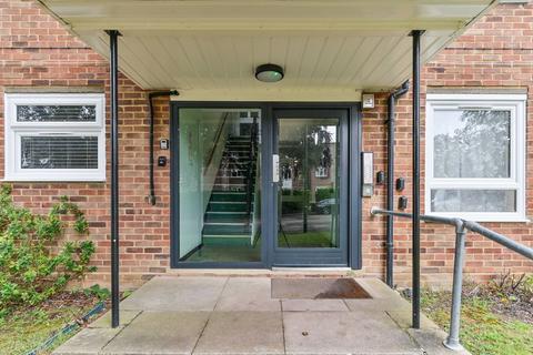 Flat 1, 7 Cedar Gardens, Sutton, SM2 5DD