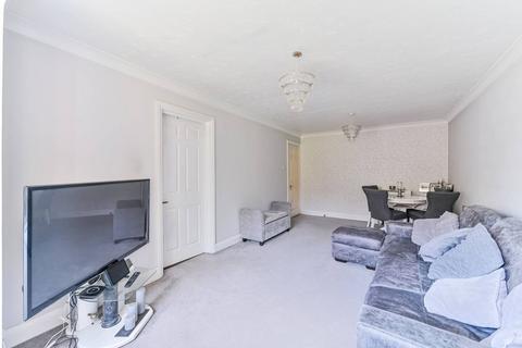 1 bedroom flat for sale, Benhill Wood Road, Sutton, SM1
