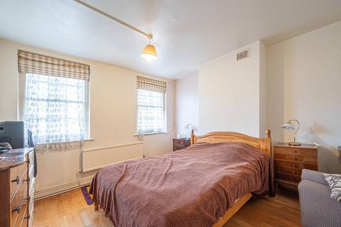 Aeroville, Colindale, London, NW9