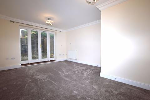 4 bedroom terraced house to rent - Queen Street , Maidstone (Available Now)