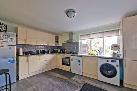 2 bedroom semi-detached house for sale, Chestnut Road, Walsall