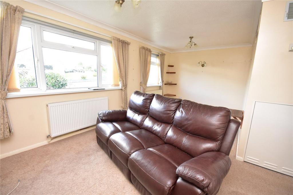 Howards Close, South Molton, Devon, EX36 2 bed bungalow for sale £250,000