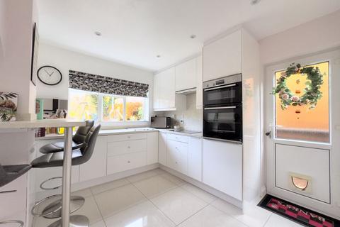 54 Rectory Park Avenue, Sutton Coldfield, B75 7BN