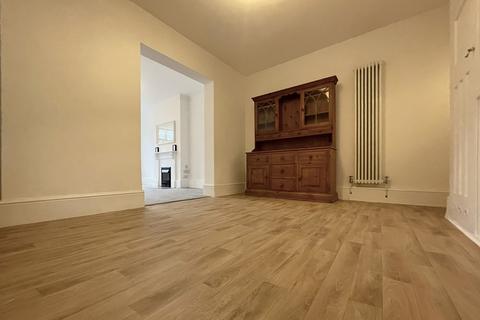 2 bedroom ground floor flat to rent - St. Dunstans Road, South Norwood