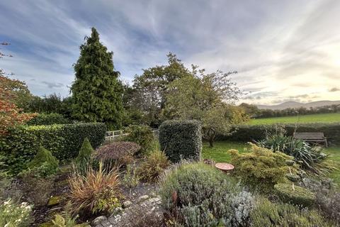 2 bedroom detached bungalow for sale - Tyn-Y-Groes, Conwy