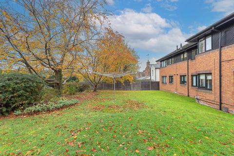 2 bedroom apartment for sale, Carman Court, Tring