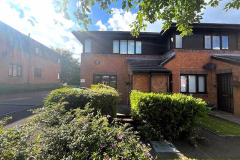 7 Carman Court, Tring, HP23 4RT