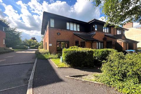 7 Carman Court, Tring, HP23 4RT