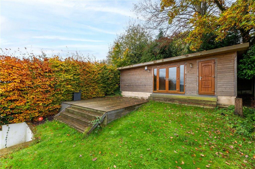 Moorhead Crescent, Shipley, West Yorkshire, BD18 4 bed bungalow for