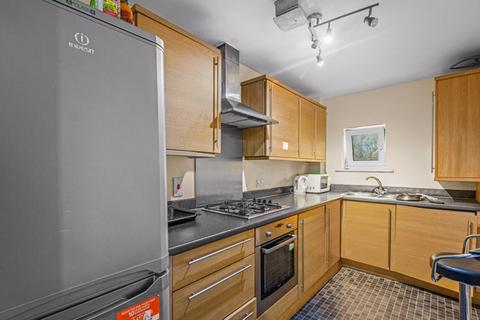 2 bedroom apartment for sale - Itea Court, Lindie Gardens, Uxbridge, UB8 1GR