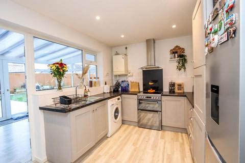 2 bedroom semi-detached house for sale, The Tynings, Clevedon