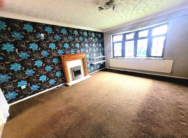 Delph Road, Brierley Hill DY5 4 bed detached house for sale £249,950