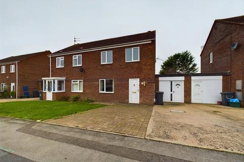 3 bedroom semi-detached house to rent, Gurney Avenue, Tuffley, Gloucester, Gloucestershire, GL4