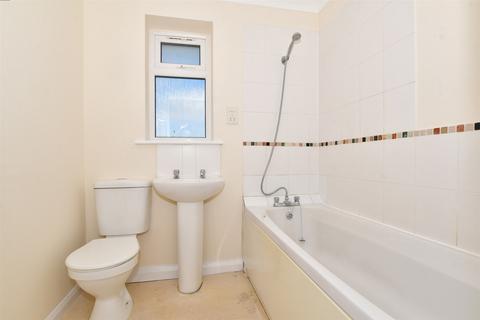 1b Bradley Road, Upper Halling, Rochester, ME2 1HY
