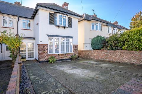 4 bedroom semi-detached house for sale, Woodgrange Drive, Southend-On-Sea, SS1