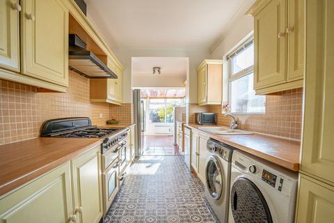 4 bedroom semi-detached house for sale, Woodgrange Drive, Southend-On-Sea, SS1