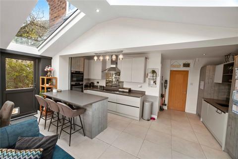 3 bedroom end of terrace house for sale, Heywood Road, Alderley Edge