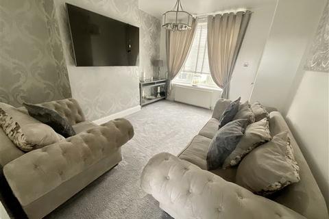 80 Outram Road, Sheffield, S2 5EY
