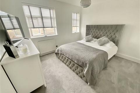 80 Outram Road, Sheffield, S2 5EY