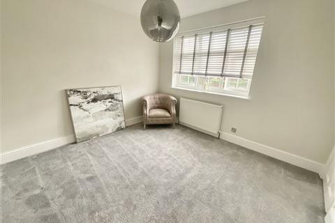 80 Outram Road, Sheffield, S2 5EY
