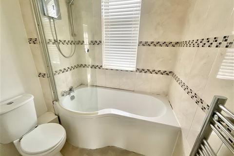 80 Outram Road, Sheffield, S2 5EY