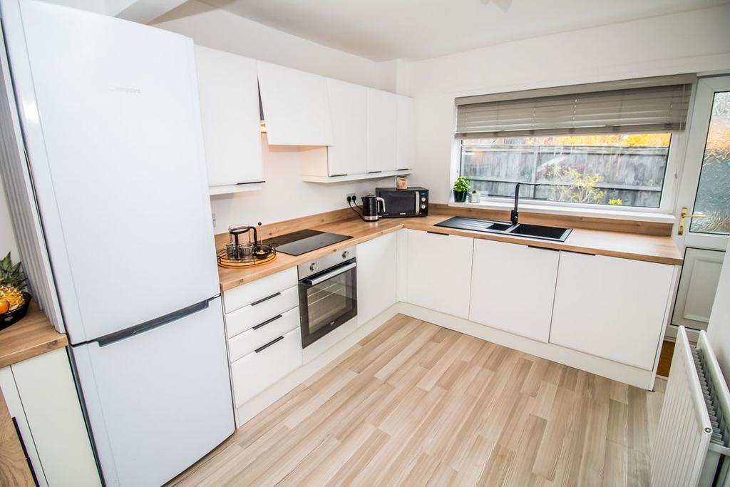 Kitchen 2