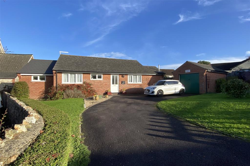 Fore Street, Hemyock, Cullompton, Devon, EX15 3 bed bungalow for sale