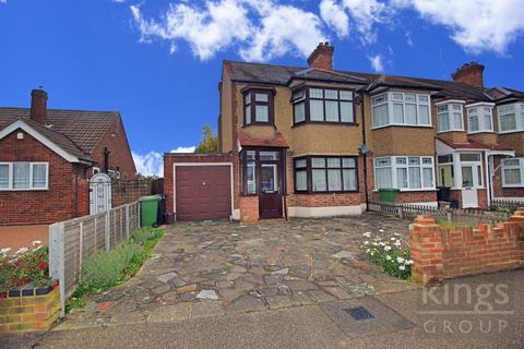 54 Hillside Crescent, Cheshunt, Waltham Cross, EN8 8PN