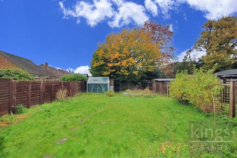 54 Hillside Crescent, Cheshunt, Waltham Cross, EN8 8PN