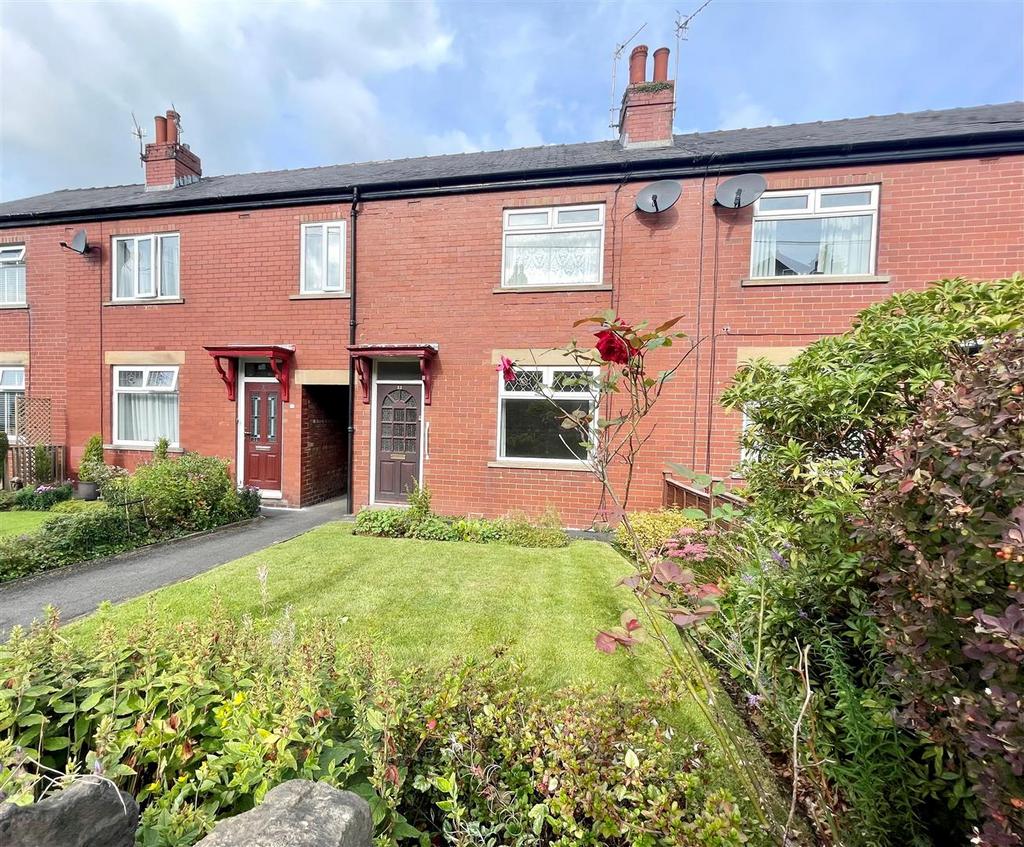 Hayfield Road, High Peak SK22 2 bed terraced house for sale £204,950