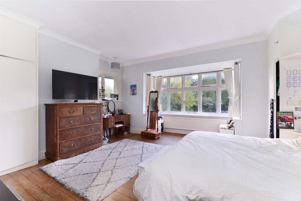 Brown Eaves, Bramley (5)-1920.jpg