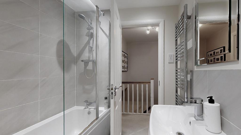 Cg Ctq Gxz IUa XHWMub0 Zpdg.jpg