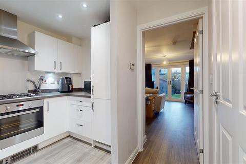 18 Argus Way, Brooklands, Milton Keynes, MK10 7LA