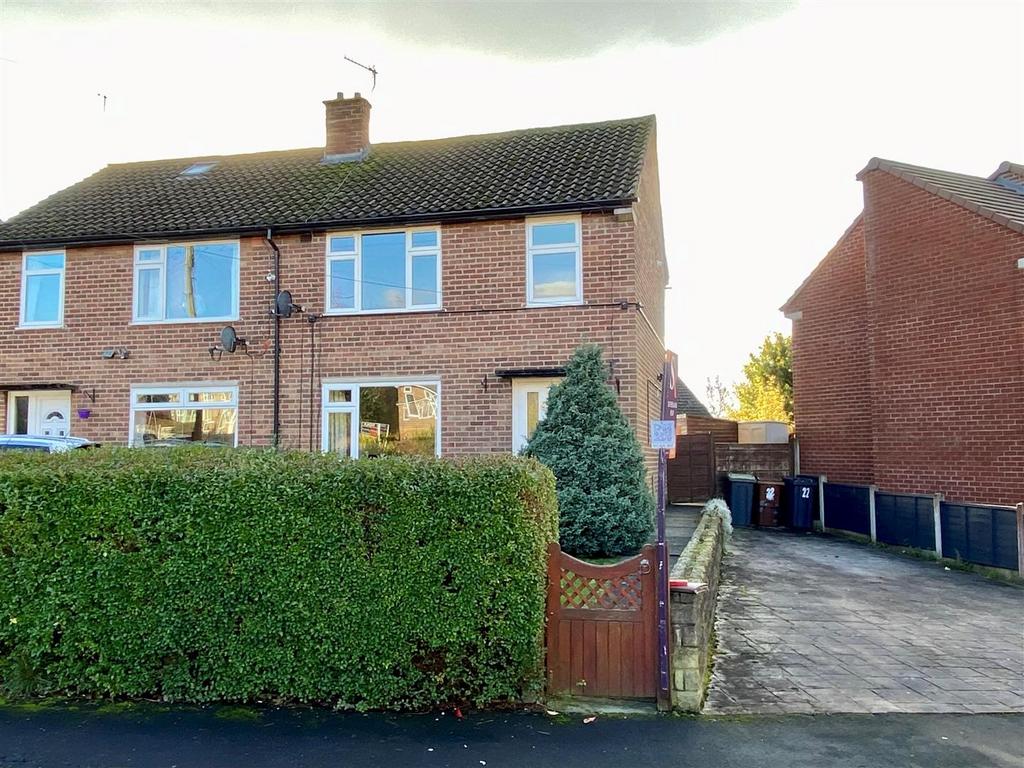 Beech Avenue, High Peak SK22 2 bed semidetached house for sale £225,000