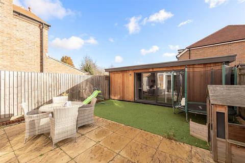 3 Baulk Close, Harpenden, AL5 4FJ