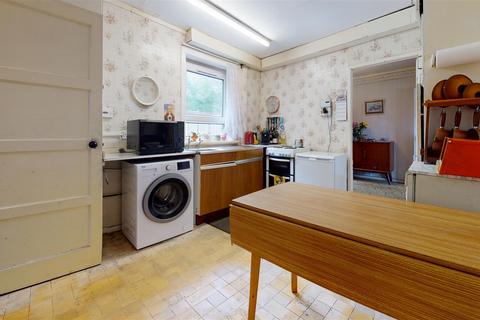 8 Alloway Crescent, Rutherglen, Glasgow, G73 4PU