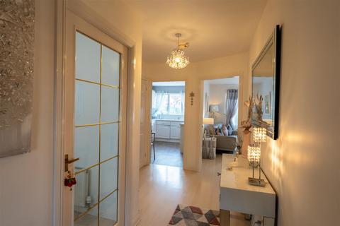 119 Beauly Crescent, Wishaw, ML2 8JT