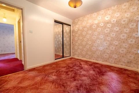 45 Ballater Crescent, Wishaw, ML2 7YJ