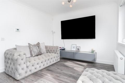 45 Baxter Brae, Cleland, Motherwell, ML1 5FG