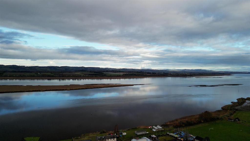 DJI 0147.00 00 01 30.Still001.jpg