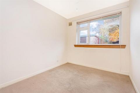 52 Argyll Road, Kinross, KY13 8BY