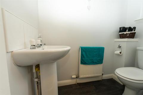 60 School Road, Morningside, Wishaw, ML2 9QW
