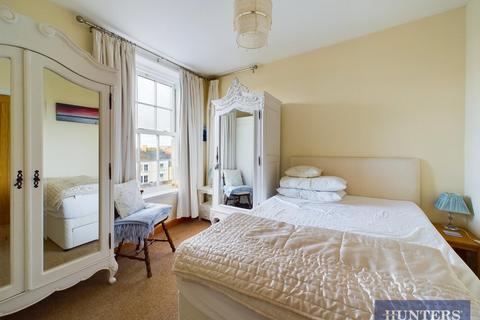 2 bedroom apartment for sale, Belle Vue Court, Filey