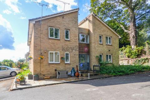 Studio to rent - Hayes Drive, Halfway, S20