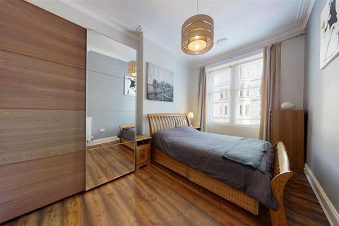 1/3, 53 Deanston Drive, Glasgow, G41 3AQ
