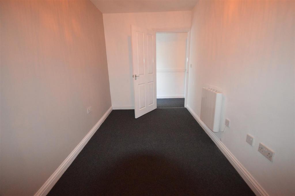 Penryn Street, Redruth 1 bed flat £600 pcm (£138 pw)