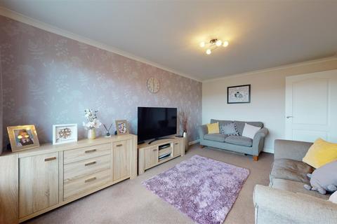 55 Bathlin Crescent, Moodiesburn, Glasgow, G69 0NE